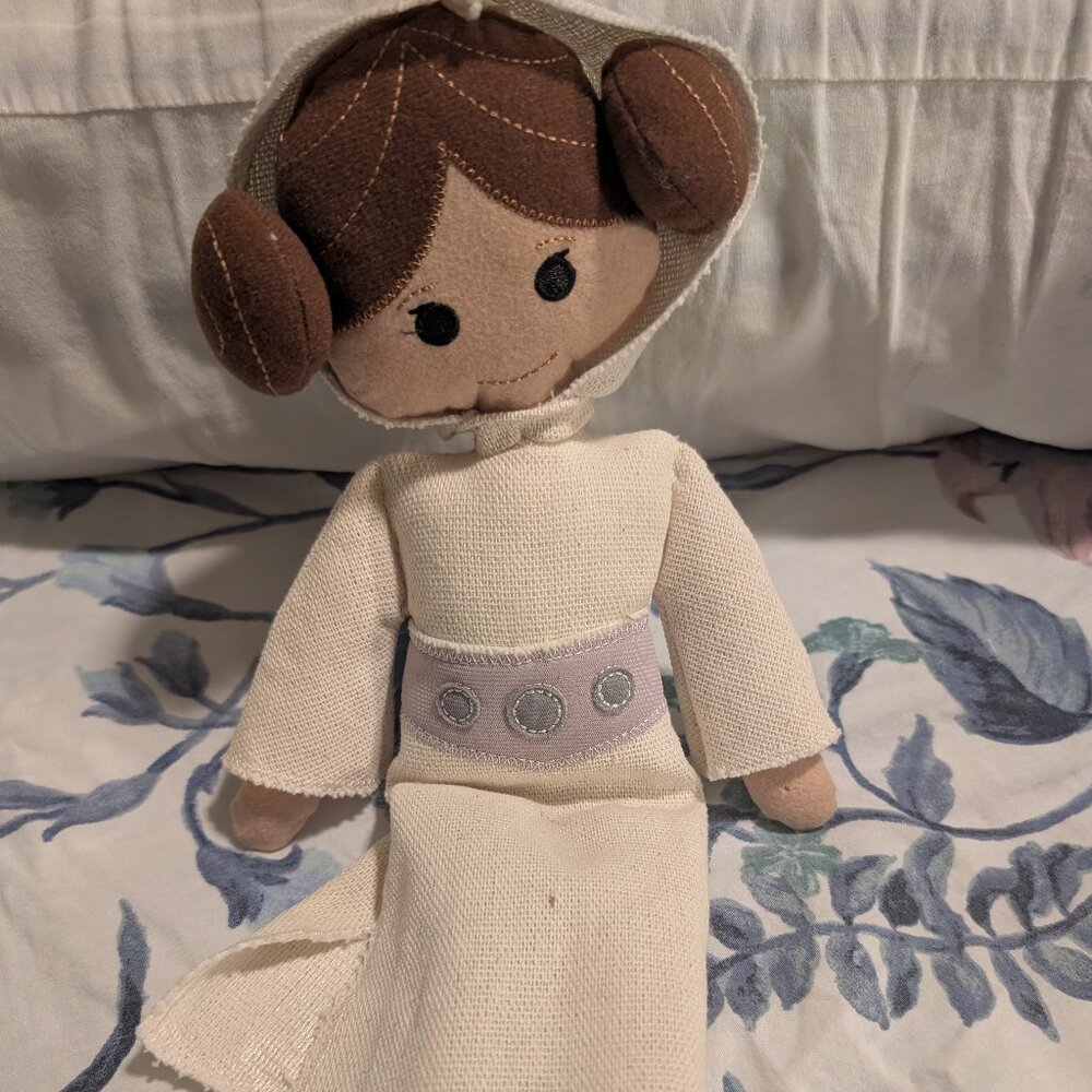 New Disney Stars Wars Galaxy's Edge Toydarian Toymaker Leia Knit Plush doll toy